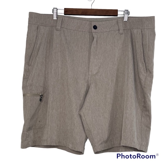 Magellan Outdoor Fish Gear Khaki Hiking Fishing Outdoor Shorts Mens Size 44 - Picture 1 of 8